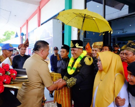 Kembali ke Tanah Kelahiran, Bupati Adil Sambut Sultan Siak ke XIII