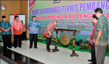 Plt Gubri Minta Perkebunan Dapat Berkelanjutan di Riau