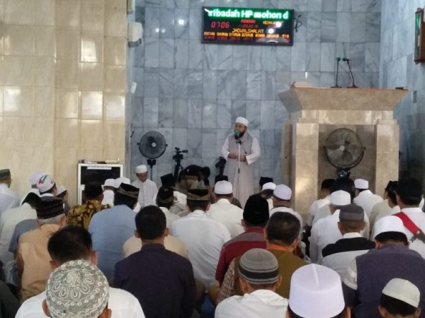 Sholat Idul Adha 1440 H/2019 Bersama Masyarakat, Walikota Bengkulu Minta Masjid Buka 24 Jam