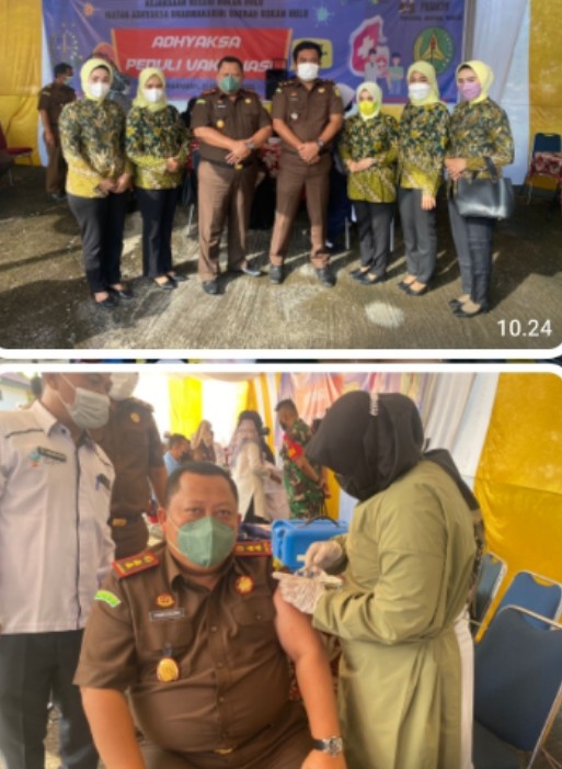Putus Mata Rantai Covid â€“ 19, Kejari Pasir Pengaraian Gelar Vaksinasi Massal  
