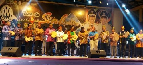 Wagubri Wan Thamrin Buka Tour de Siak 2017