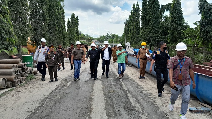 Banyak Persoalan Ditemukan, Wakil Ketua DPRD Pelalawan Sarankan PT PHI Ditutup