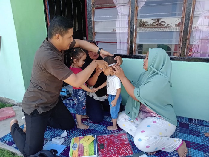 Upaya Turunkan Angka Stunting, RAPP Serahkan Alat Antropometri ke Posyandu di Kuansing