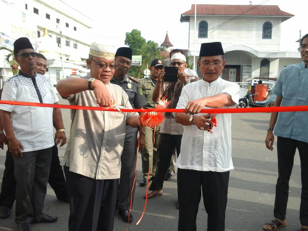 Sekda Rohil Resmikan Pasar Ramadhan