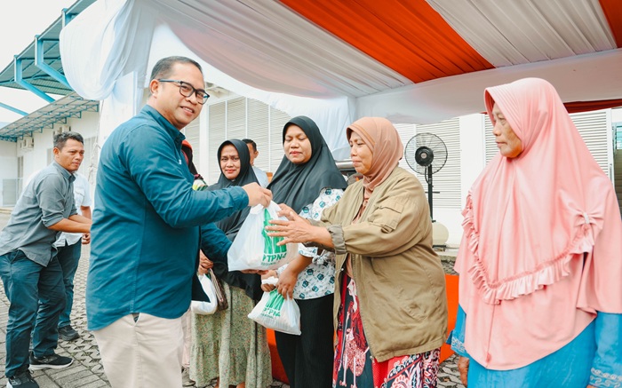 PTPN IV Regional III Distribusikan 50 Ton Sembako Murah di Riau