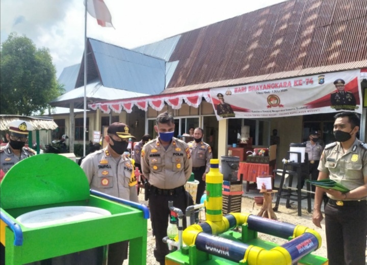 Wajib Gunakan Bahan Bekas, Polsek Tebingtinggi Barat Gelar Perlombaan Kreasi Pembuatan Tempat Cuci T