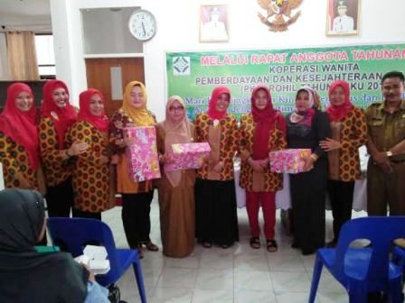 RAT Ke-3 Koperasi Wanita PKK Rohil, Anggota Diminta Tidak Sungkan Meminjam