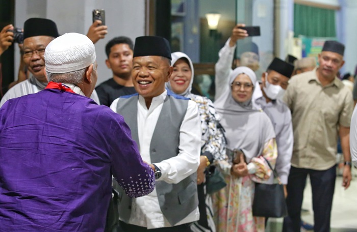 Jemaah Haji Asal Meranti Langsung Dijemput Plt Bupati di Asrama Batam