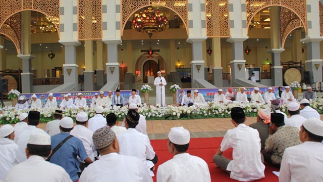 Masjid Agung Madani Rohul Jadi Obyek Wisata Religius