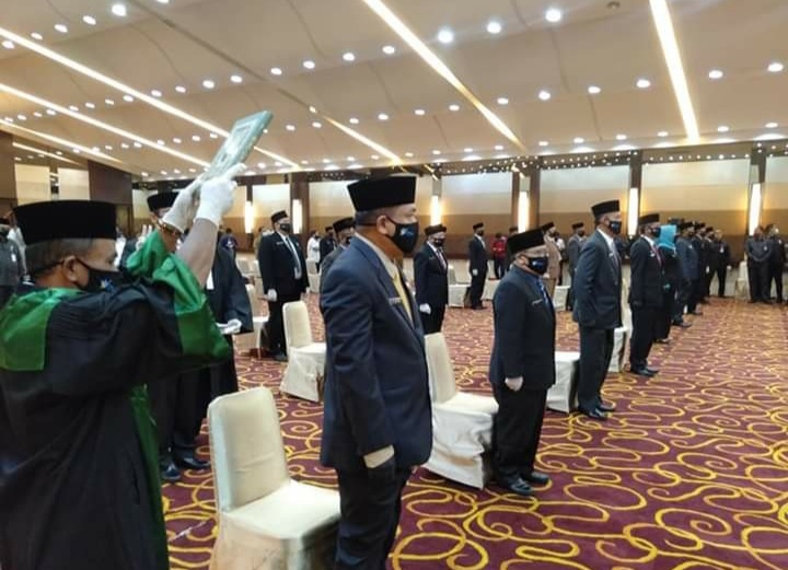 Gubernur Riau Syamsuar Lantik 20 Pejabat Tinggi Pratama , Berikut Nama-namanya.