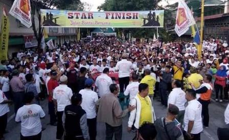 Ribuan Masyarakat Sibolga Ikuti Jalan Santai Bersama Calon Gubernur Edy Rahmayadi