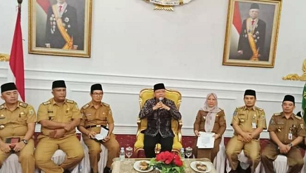 Gubernur Tegaskan Masyarakat Harus Patuh Terhadap Himbauan Pemerintah