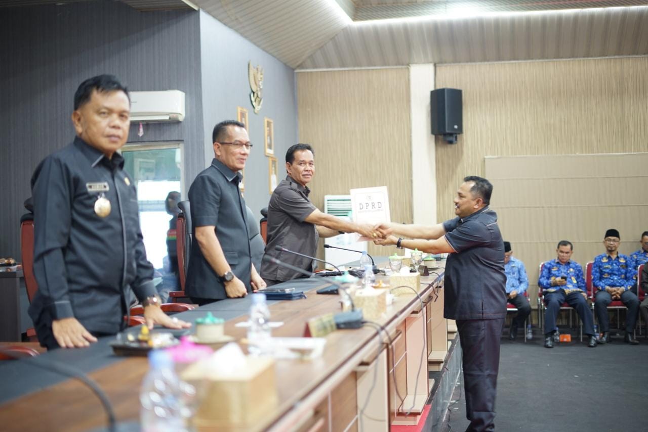 DPRD Gelar Paripurna Penyampaian Satu Ranperda Inisiatif dan Lima Ranperda Usulan Pemerintah Daerah