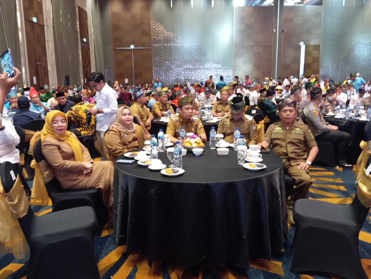 Bersama Kepala Daerah di Riau, Plt Bupati Asmar Ikuti Deklarasi Pemilu Damai 2024