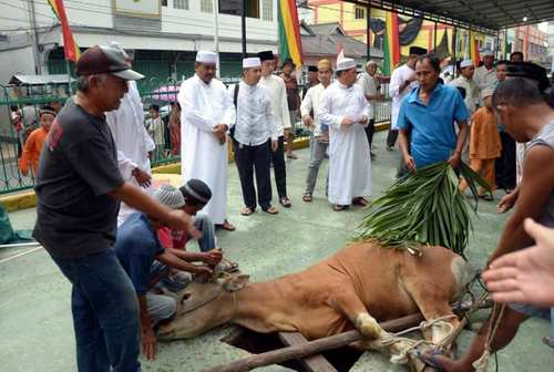 Bupati Karimun Jadi Khatib Salat Ied