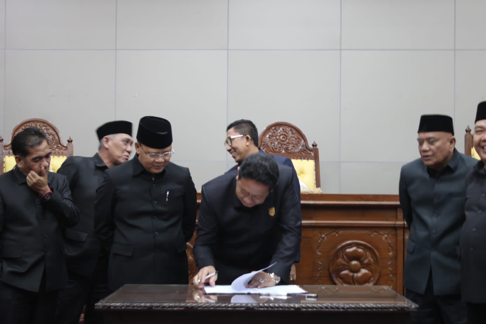 DPRD Provinsi Bengkulu Sahkan Perda Pengelolaan Keuangan Daerah