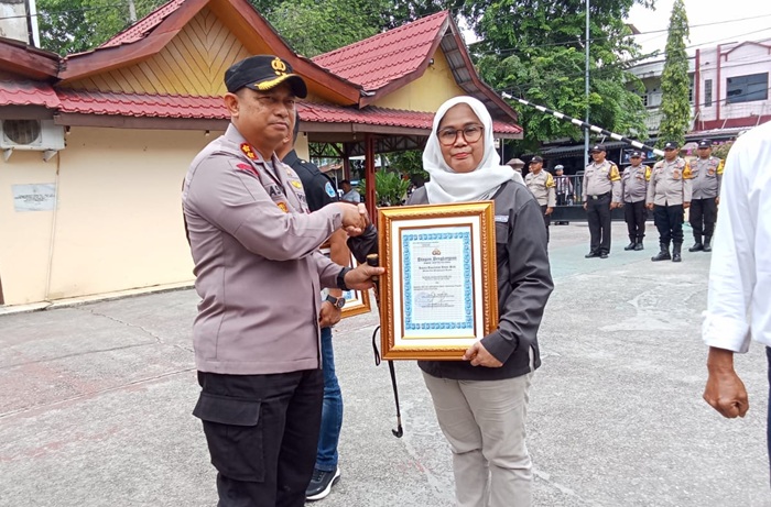 PWI Siak Terima Penghargaan dari Kapolres Sebagai Mitra Terbaik