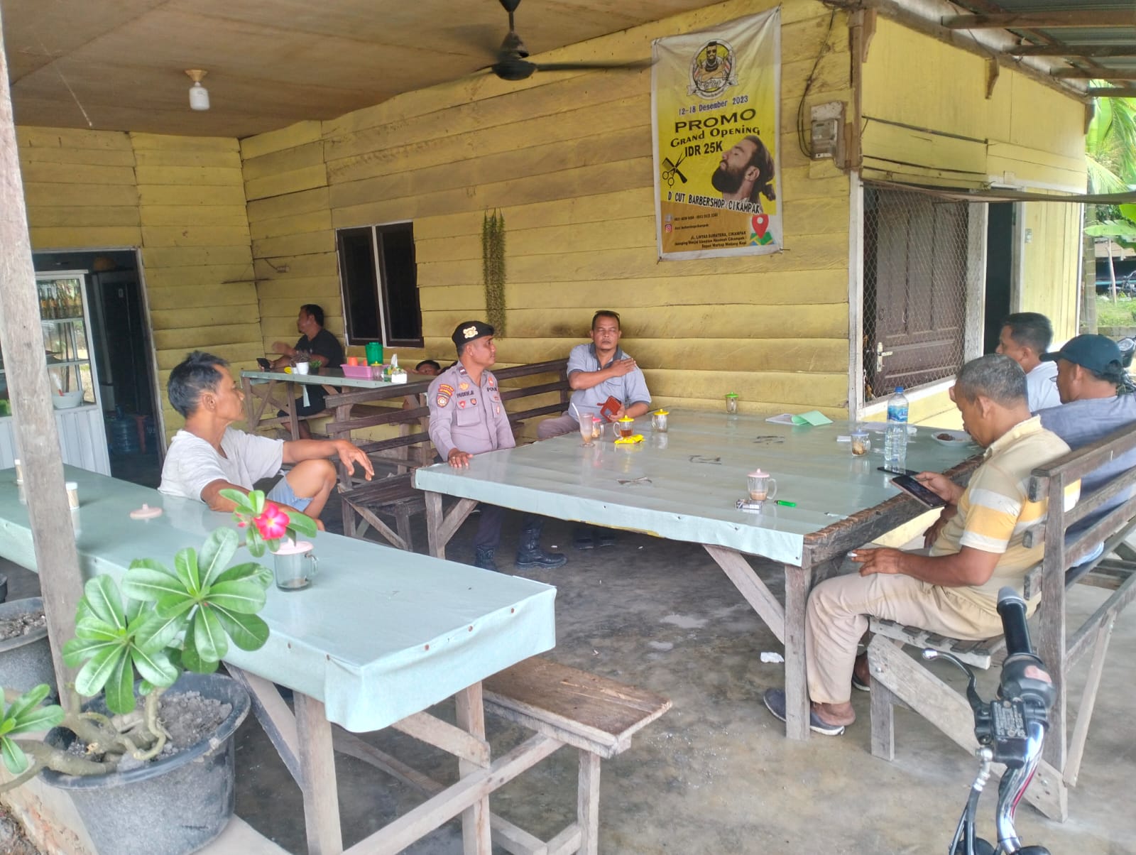 Kanit Samapta Ajak Masyarakat Dan Tokoh Pemuda Simpang Kanan Ciptakan Kamtibmas