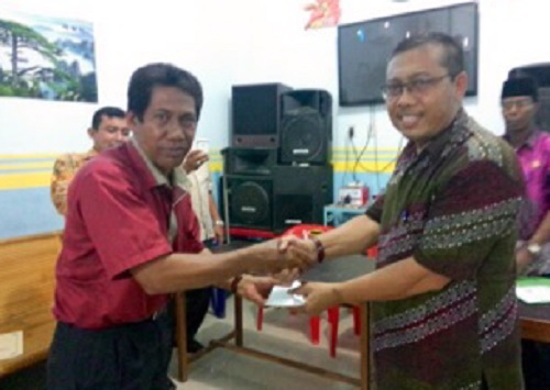 FKUB Rohil Serahkan Bantuan Dana Untuk FKUB Kecamatan