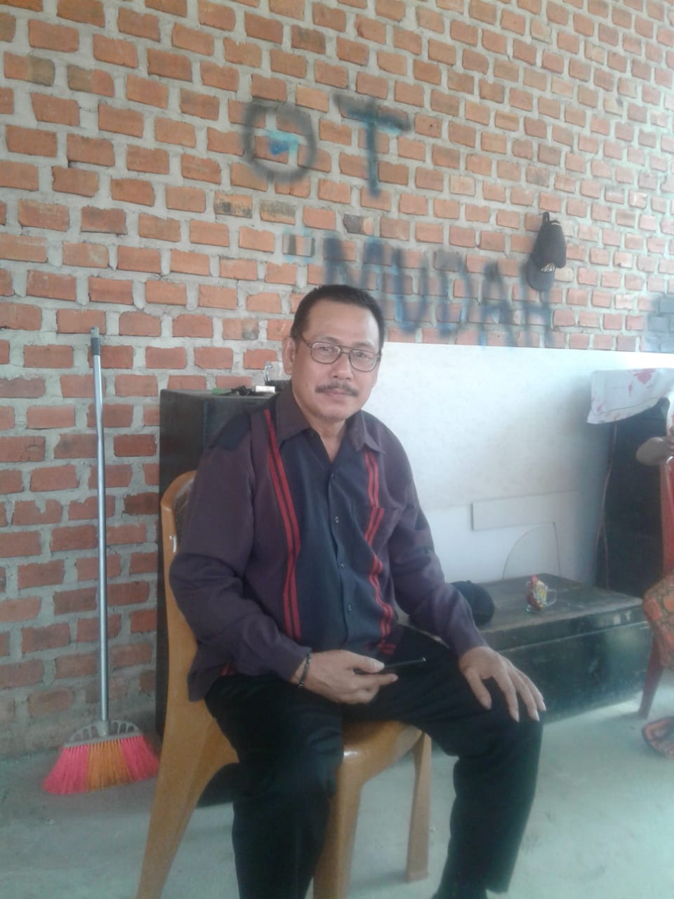 Kades Sumber Karya Lakukan Normalisasi Sungai Kulit Dengan Dana Desa