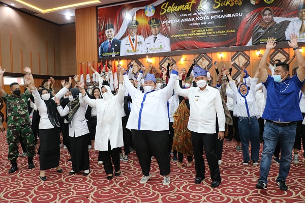 Lantik Forum Forum Anak Pekanbaru, Firdaus Berharap Jadi Motor Penggerak Literasi