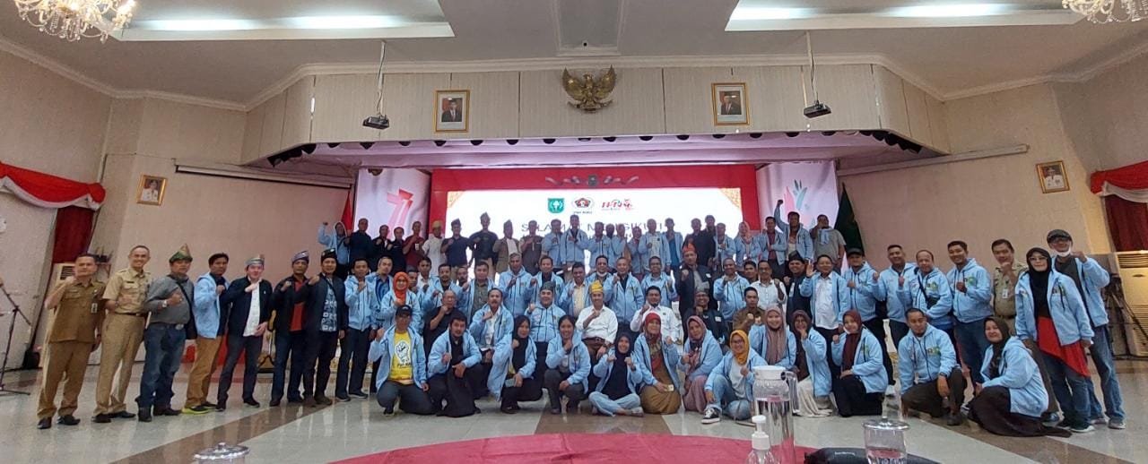 Gubernur Lepas Delegasi Riau ke Puncak Peringatan HPN di Medan