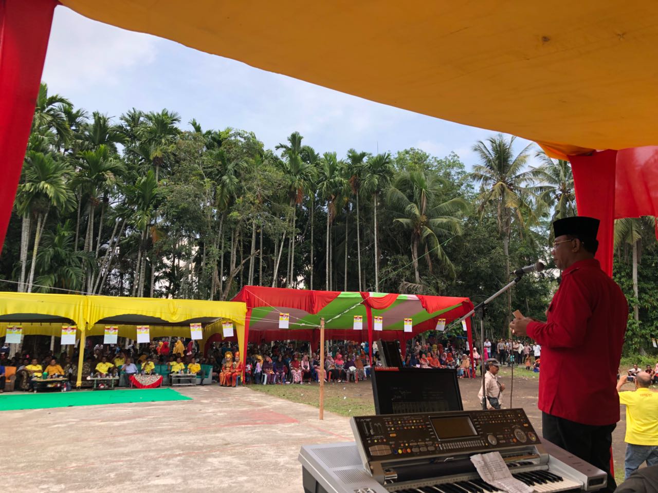 Disambut Kompang, Ribuan Warga Merbau Ramaikan Kampanye AYO