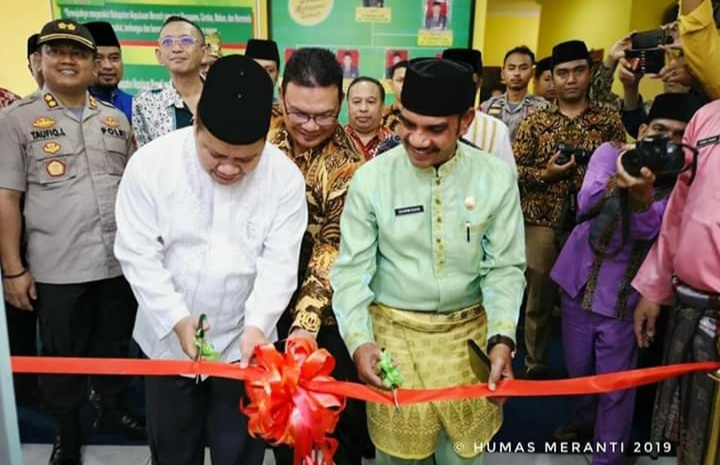 Bupati Irman Minta Kemudahan Bagi Calon Jemaah Setor Dana Haji