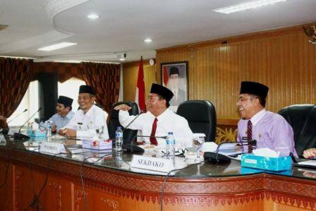 Lakukan Rapat Perdana, Wako Minta OPD Saling Bersinergi