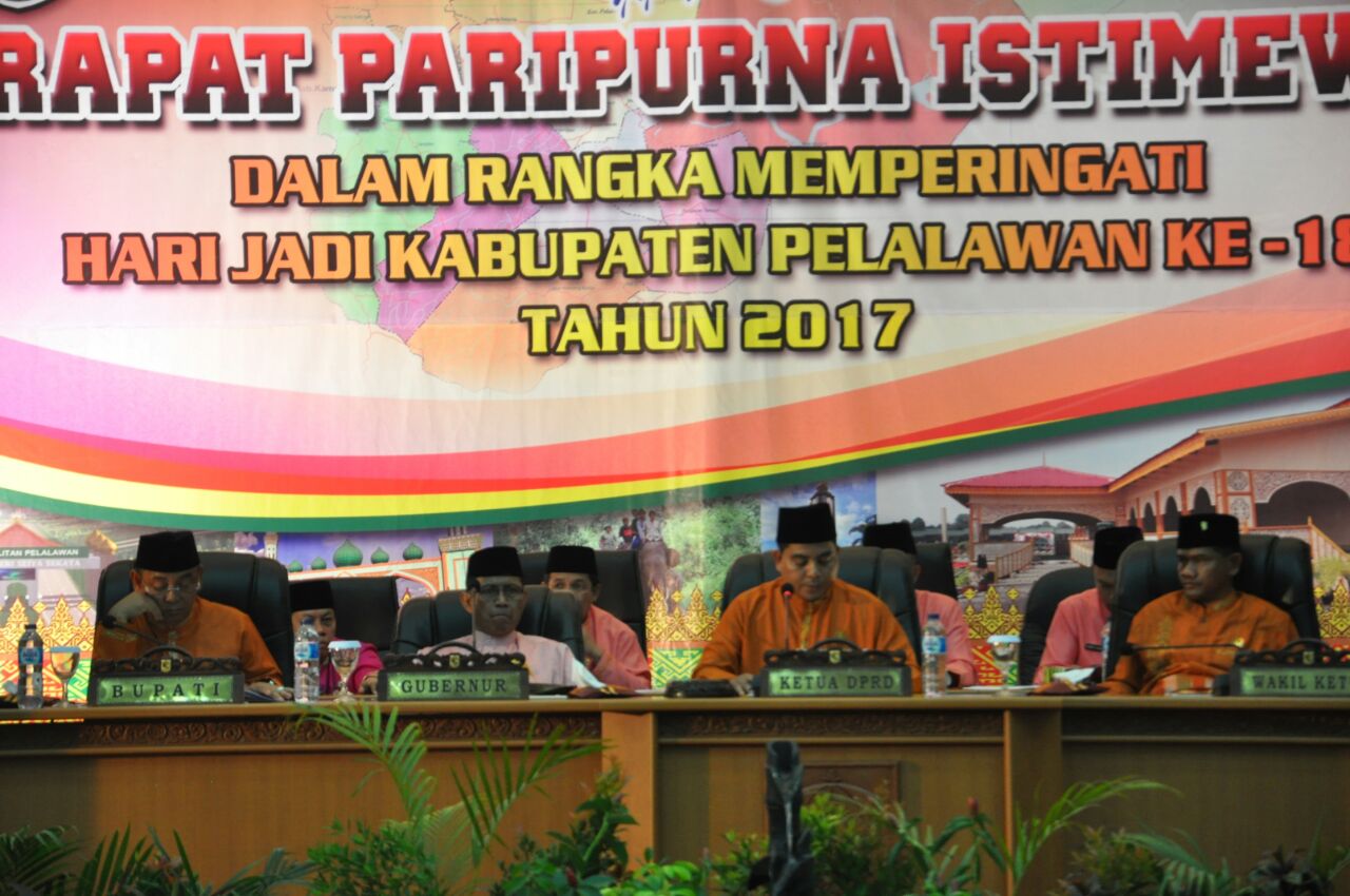 Usai Upacara, Bupati Harris Hadiri Rapat Paripurna Istimewa HUT Pelalawan Ke 18.