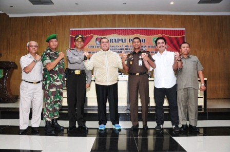 Sah, KPU Inhu Tetapkan Yopi-Khairizal Bupati dan Wakil Bupati Terpilih
