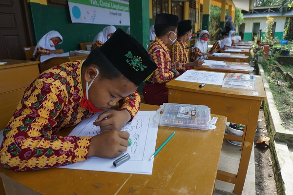 RAPP-APR Dukung Edukasi Dini Anak Lewat Lomba Menggambar dan Mewarnai