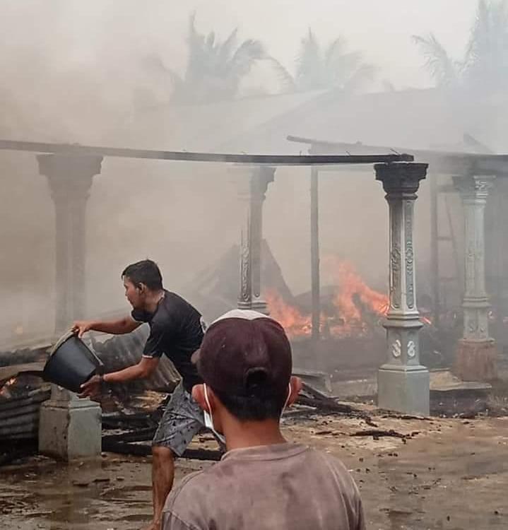 Tiga Rumah Warga Rata Oleh Sijago Merah