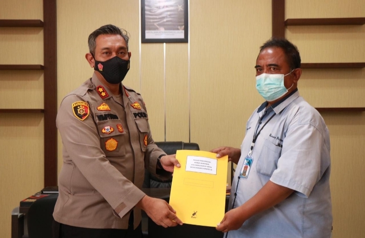 Hari Bhayangkara, Puluhan Wartawan Terima Penghargaan dari Kapolres Meranti