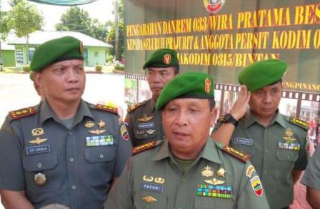  Kunjungi Kodim 0317 Karimun, Danrem Tegaskan Pemecatan Bagi Prajurit TNI Narkoba