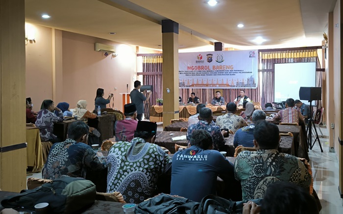 Sentra Gakkumdu Riau Ngobrol Bareng Pengawas Pemilu se-Kabupaten Siak 
