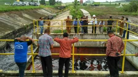 Usai Listrik Padam, DPRD Pelalawan Tinjau Pembuangan IPAL PT RAPP