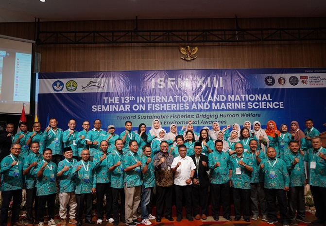 Tampilkan Lima Pakar Perikanan Asing, Seminar ISFM XIII FPK Unri Berlangsung Sukses 