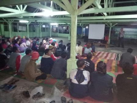 Satgas TMMD Bersama Kapolsek Barus Jahe Gelar Penyuluhan Bahaya Narkoba