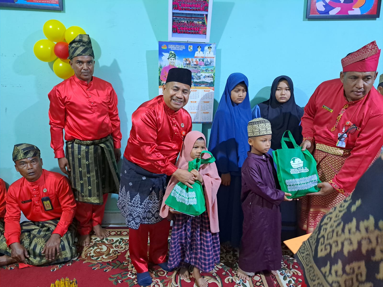 HUT ke-20 Perumda Tuah Sekata Dirayakan Dengan Sederhana, Berbagi Dengan Anak Yatim