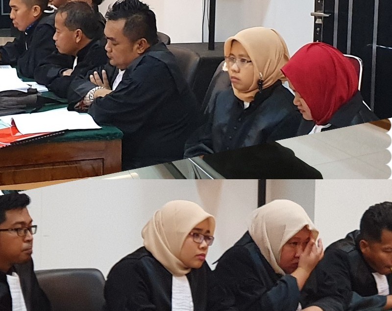 Guru Korban Kriminalisasi di Sumbar Berlinang Air Mata di Ruang Sidang, Isteri Hamil dan Anak Menang