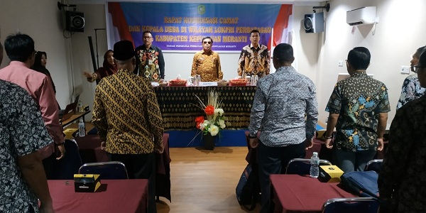 Mewakili Bupati, Asisten I Syamsuddin Buka Rakor Camat dan Kepala Desa 