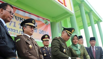 Untuk Pertama Kalinya HUT TNI ke 71 Tahun Makodim 0321 Laksanakan Rohil 