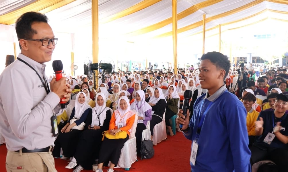 2500 Mahasiswa UMRI Hadiri Kuliah Umum Teknologi Digital Pendukung Ketahanan Energi  