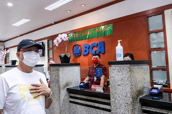 Terapkan Protokol Kesehatan Sesuai Standar, Rohidin Apresiasi Bank BCA