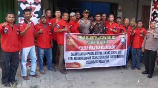Jalin Silaturahmi, SatBinmas Polres Pelalawan Kunjungi Kantor PAC PBB Pangkalan Kerinci