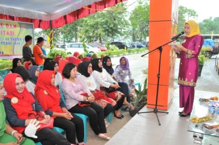  Sambut Hari Kesehatan Nasional, Rezita Yopi Arianto Buka Lomba Hand Hygiene Dance dan Yel-yel Akred