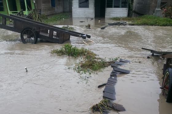 Pasang Keling Hantam Ratusan Rumah Penduduk di Rohil