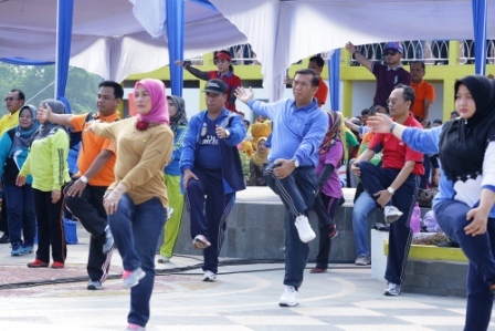 DWP Pekanbaru Kunjungi dan Berikan Bantuan Bagi Anak Yatim Al Istiklal