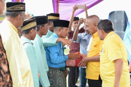 Kaum Adat Bonai Darussalam Sepakat Coblos Paslon Nomor 4